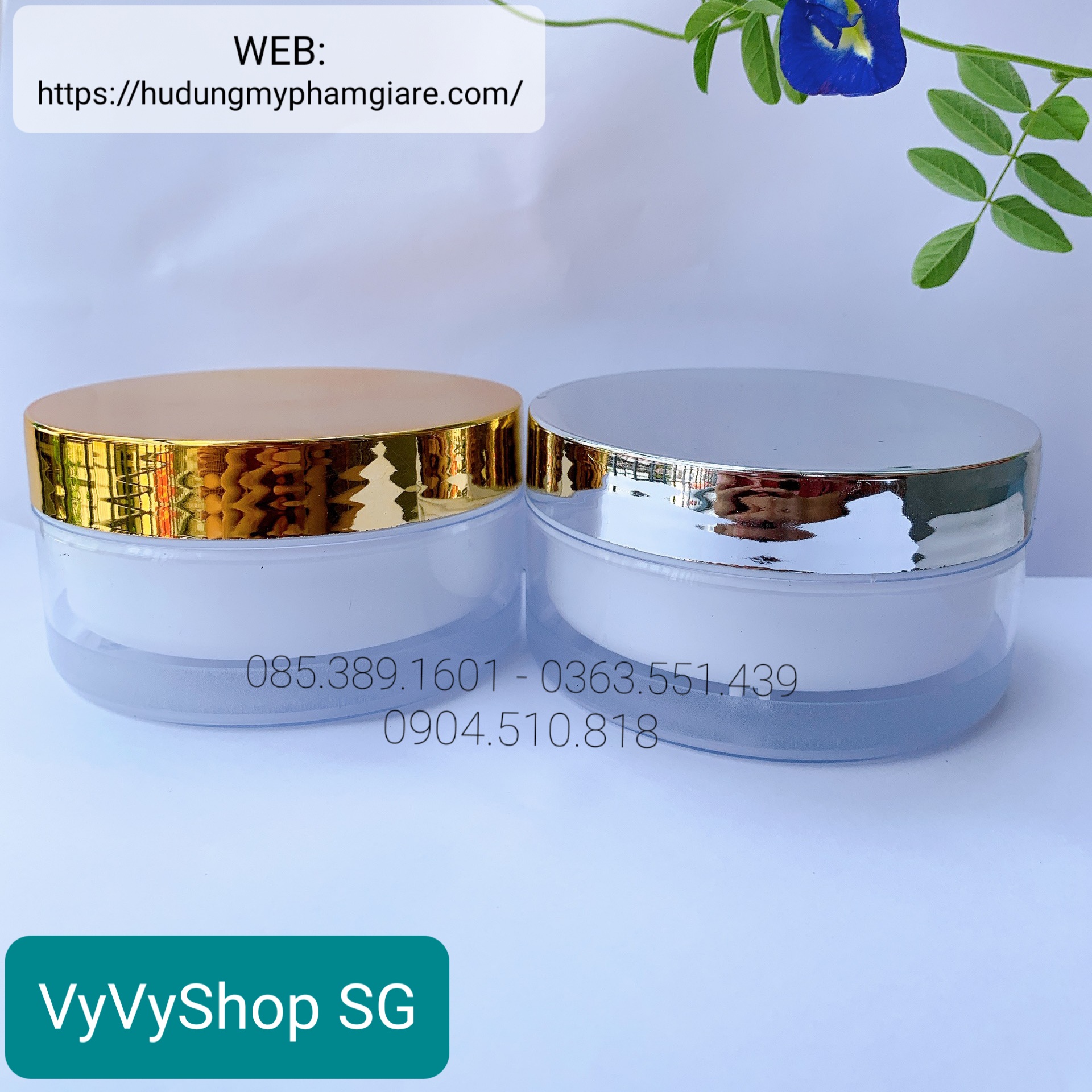 HỦ NHỰA 2 LỚP DẸP NẮP XI 200G